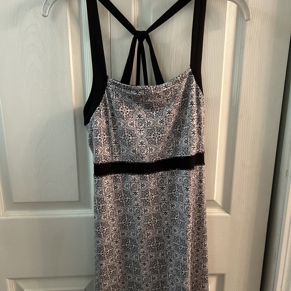 SOYBU Sundress Black & White Women's Large Inside‎ Shelf Bra